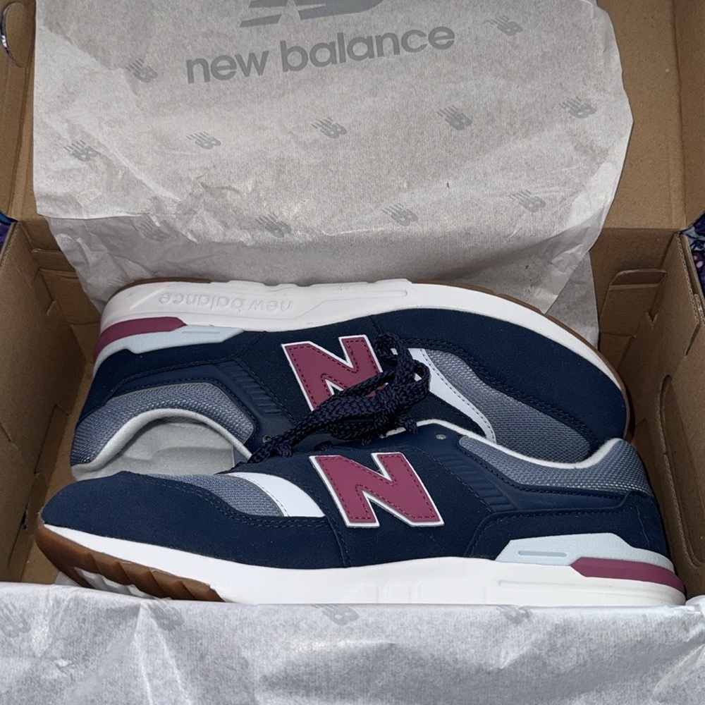 NIB/NWT New Balance 997H KIDS 6.5 WIDE - Picture 6 of 7